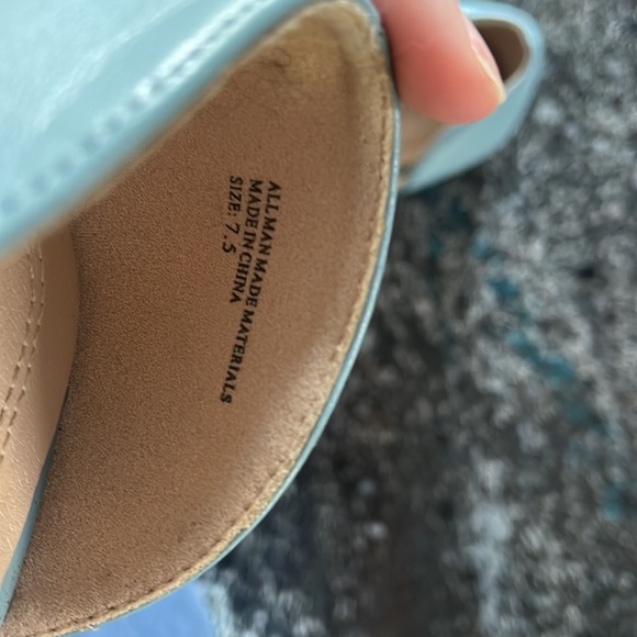 Blue flats from Restricted - Picture 6 of 8